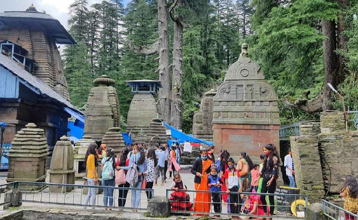 Jagdeshwar Dham (60 km)